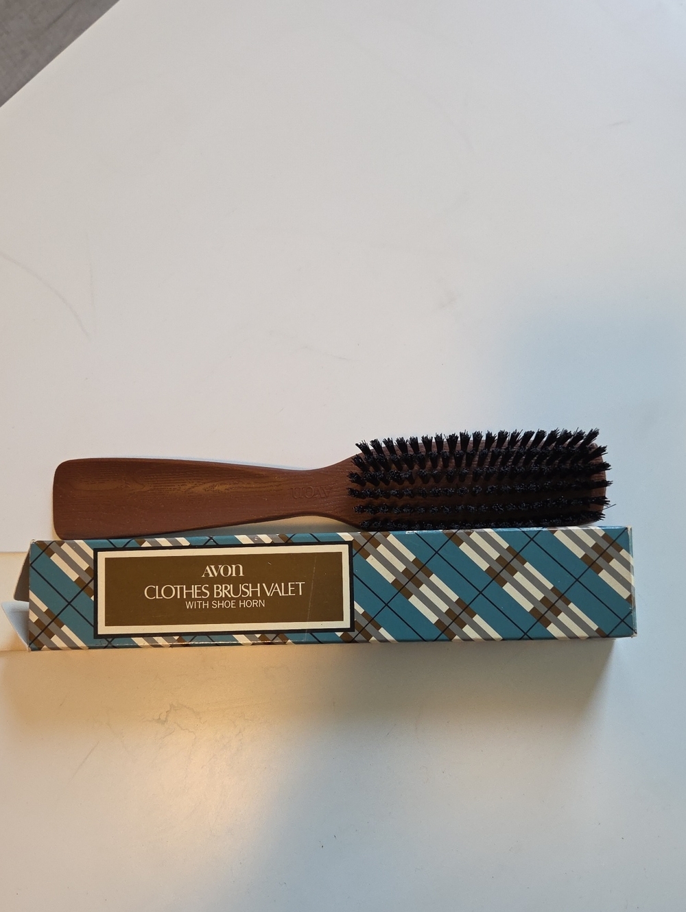 Avon Clothes Brush Valet in Brown with Black Bristles & Shoe Horn Vintage